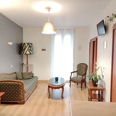T2 N3 Combes Apartment